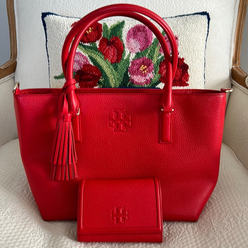 Auth Tory Burch Red Leather Tote Handbag and New Bifold Wallet Set
